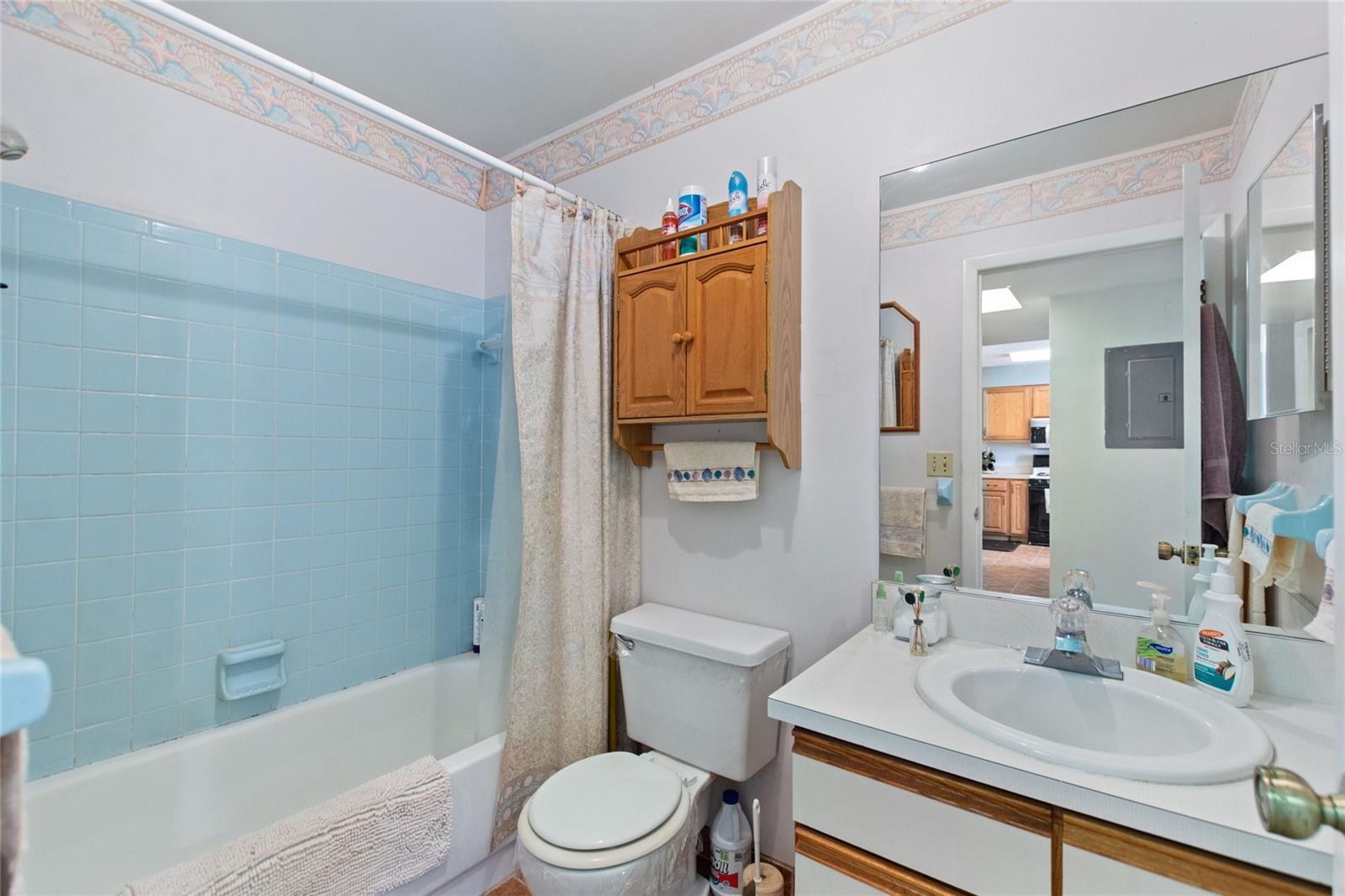 Image 18 of 25 For 2180 San Marcos Circle Se 401