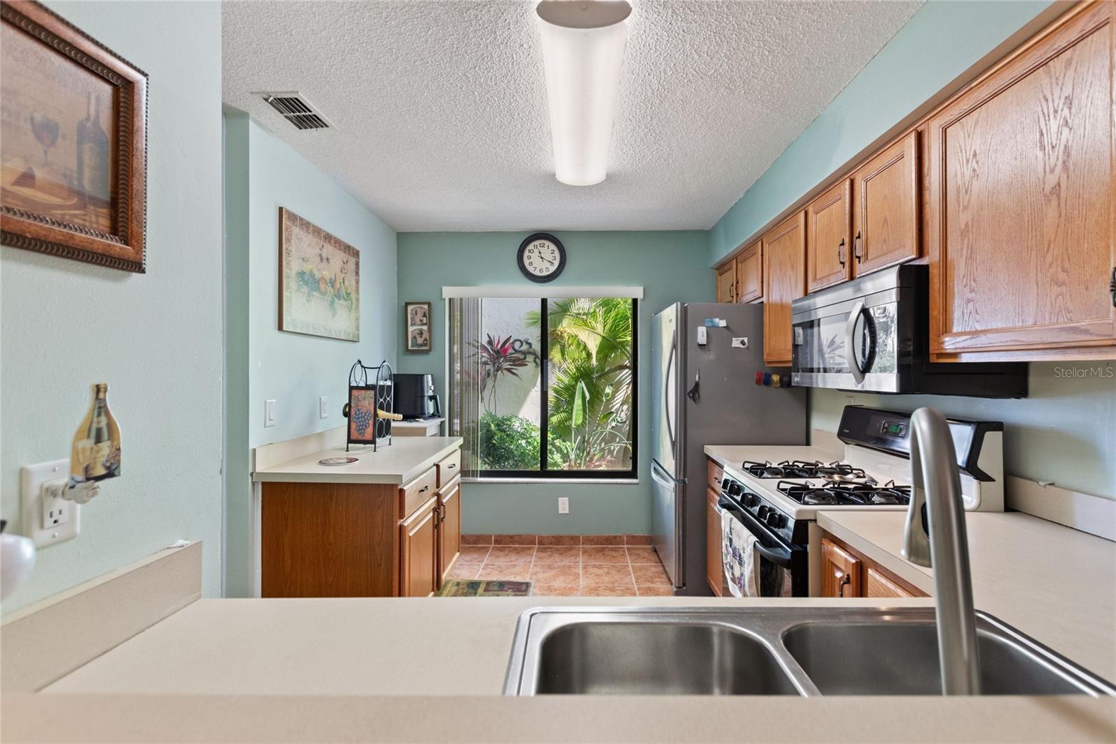 Image 6 of 25 For 2180 San Marcos Circle Se 401