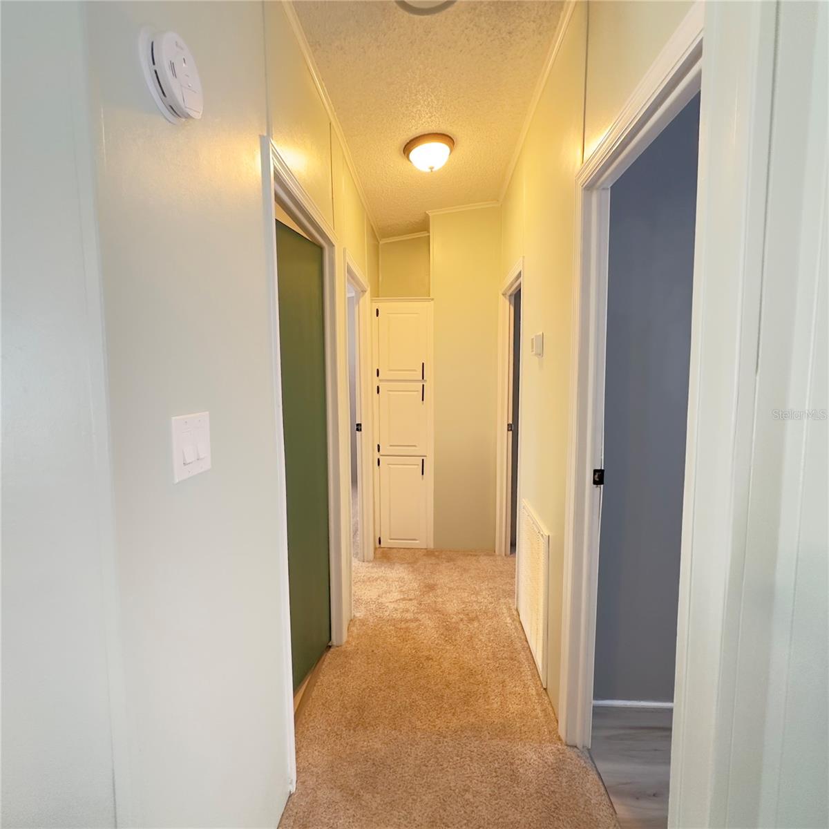 Image 18 of 44 For 6834 Glen Meadow Drive