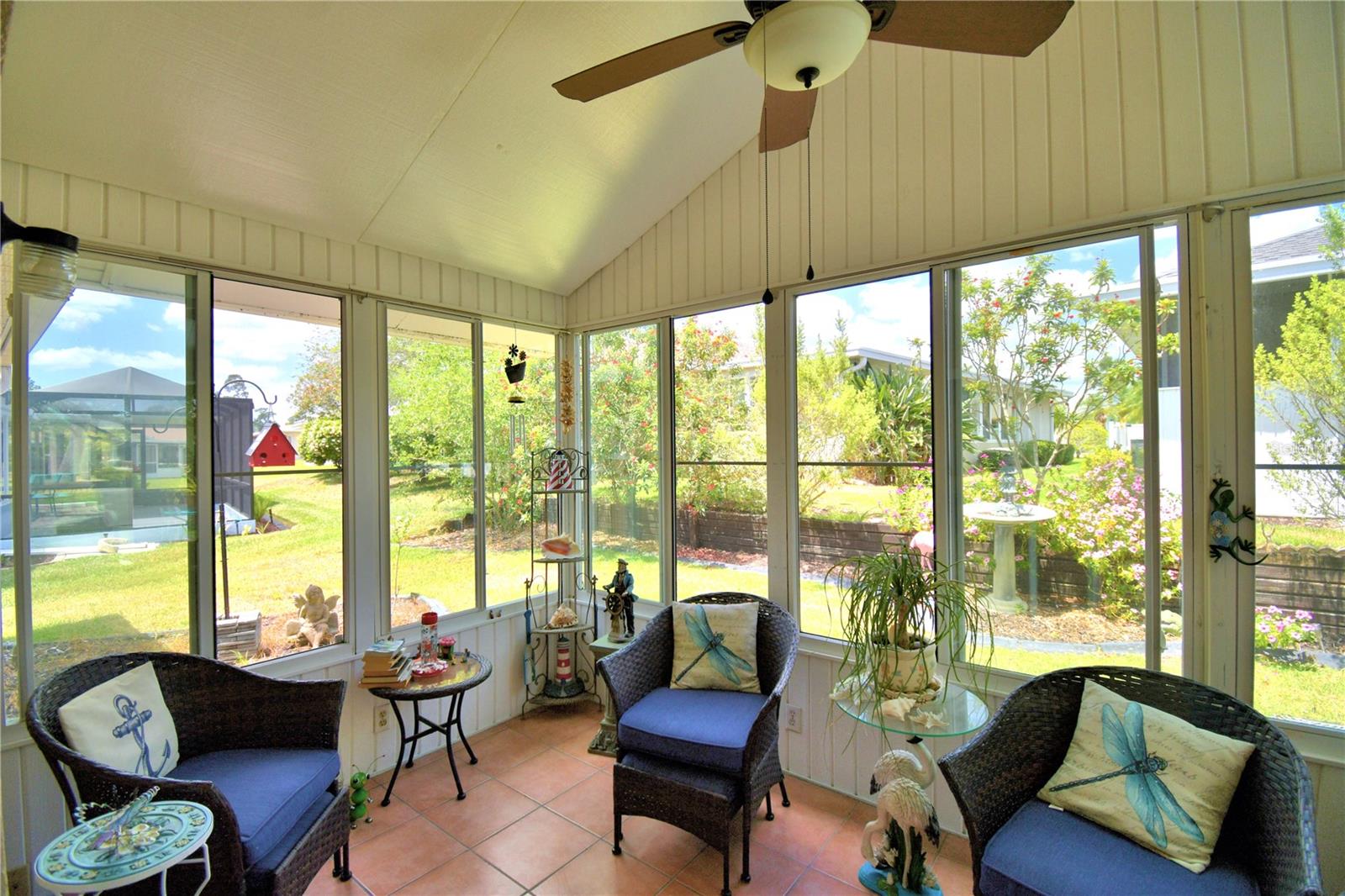 Image 14 of 68 For 492 Sweetwater Way