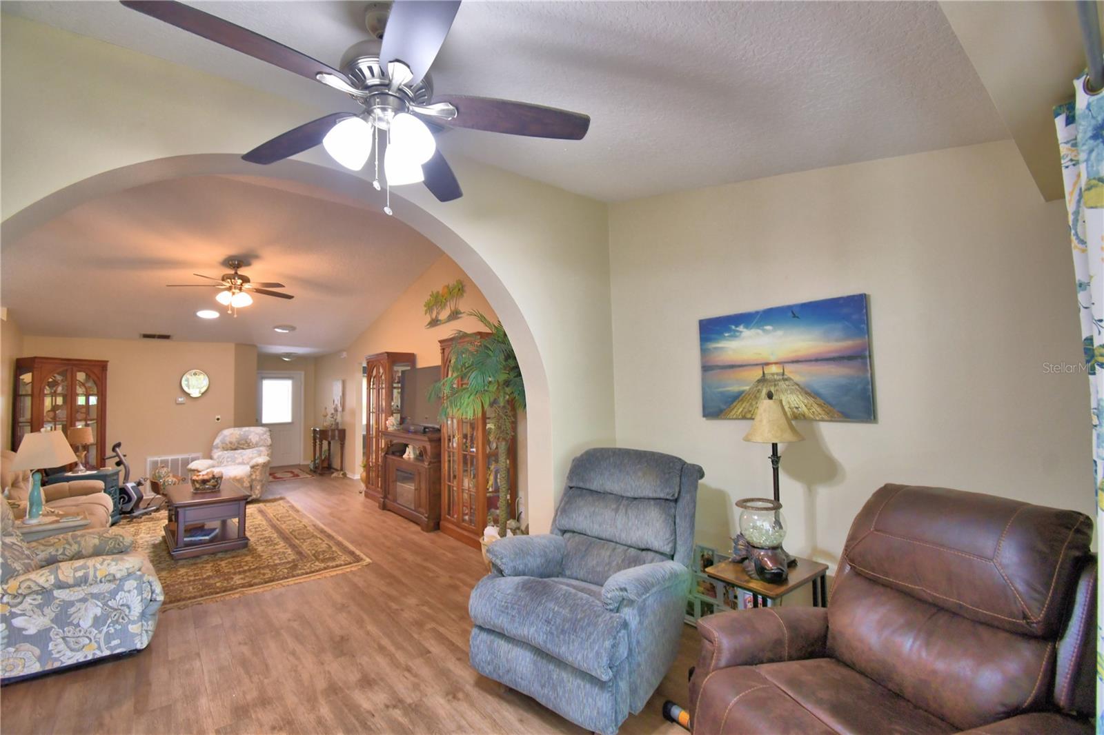 Image 16 of 68 For 492 Sweetwater Way