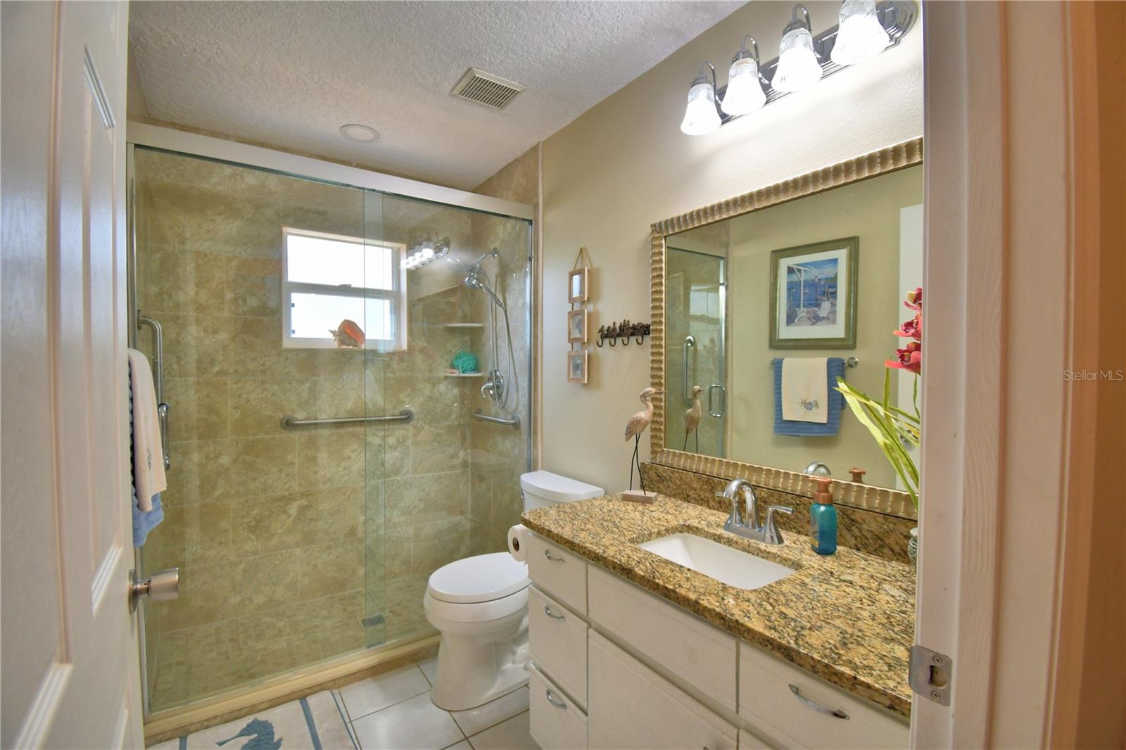Image 19 of 68 For 492 Sweetwater Way