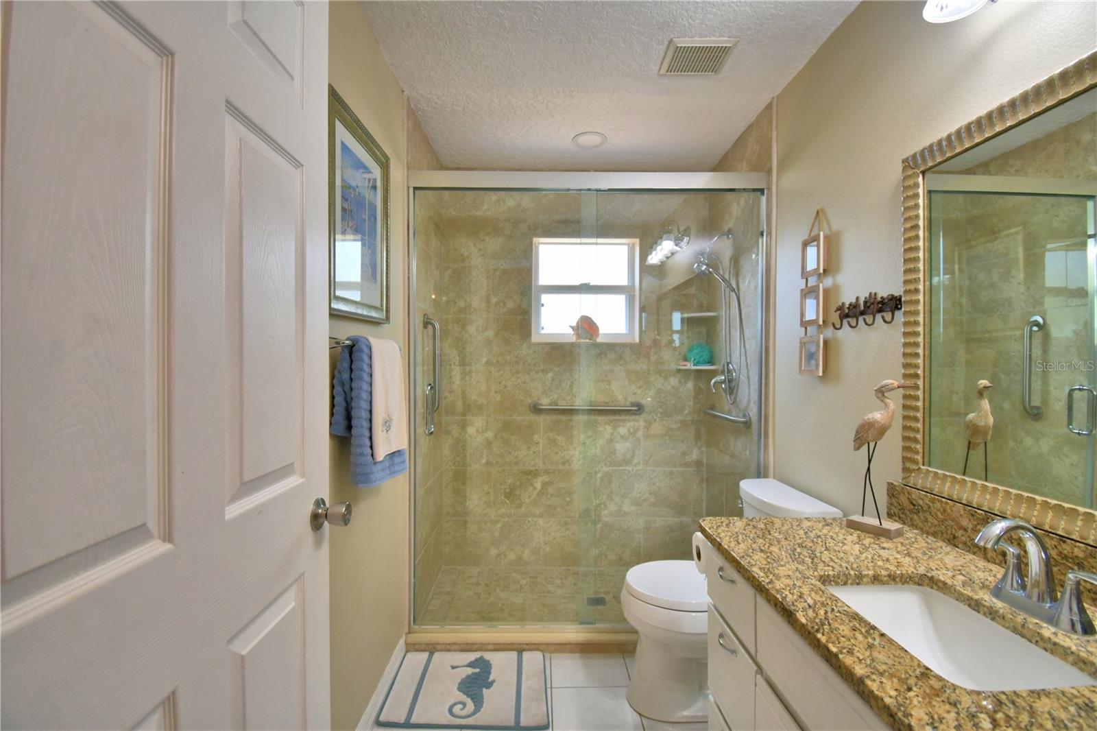 Image 20 of 68 For 492 Sweetwater Way