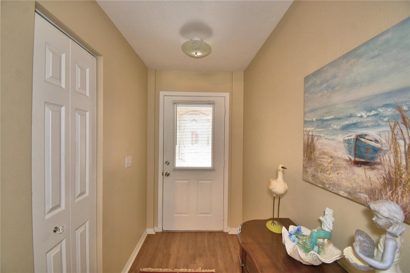 Image 7 of 68 For 492 Sweetwater Way