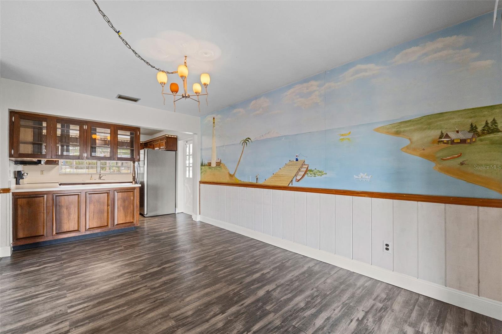 Listing photo id 12 for 1010 Biltmore Drive Nw