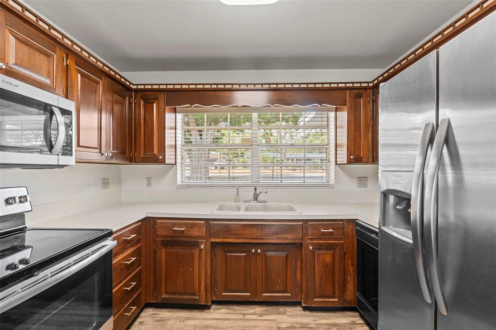 Listing photo id 15 for 1010 Biltmore Drive Nw
