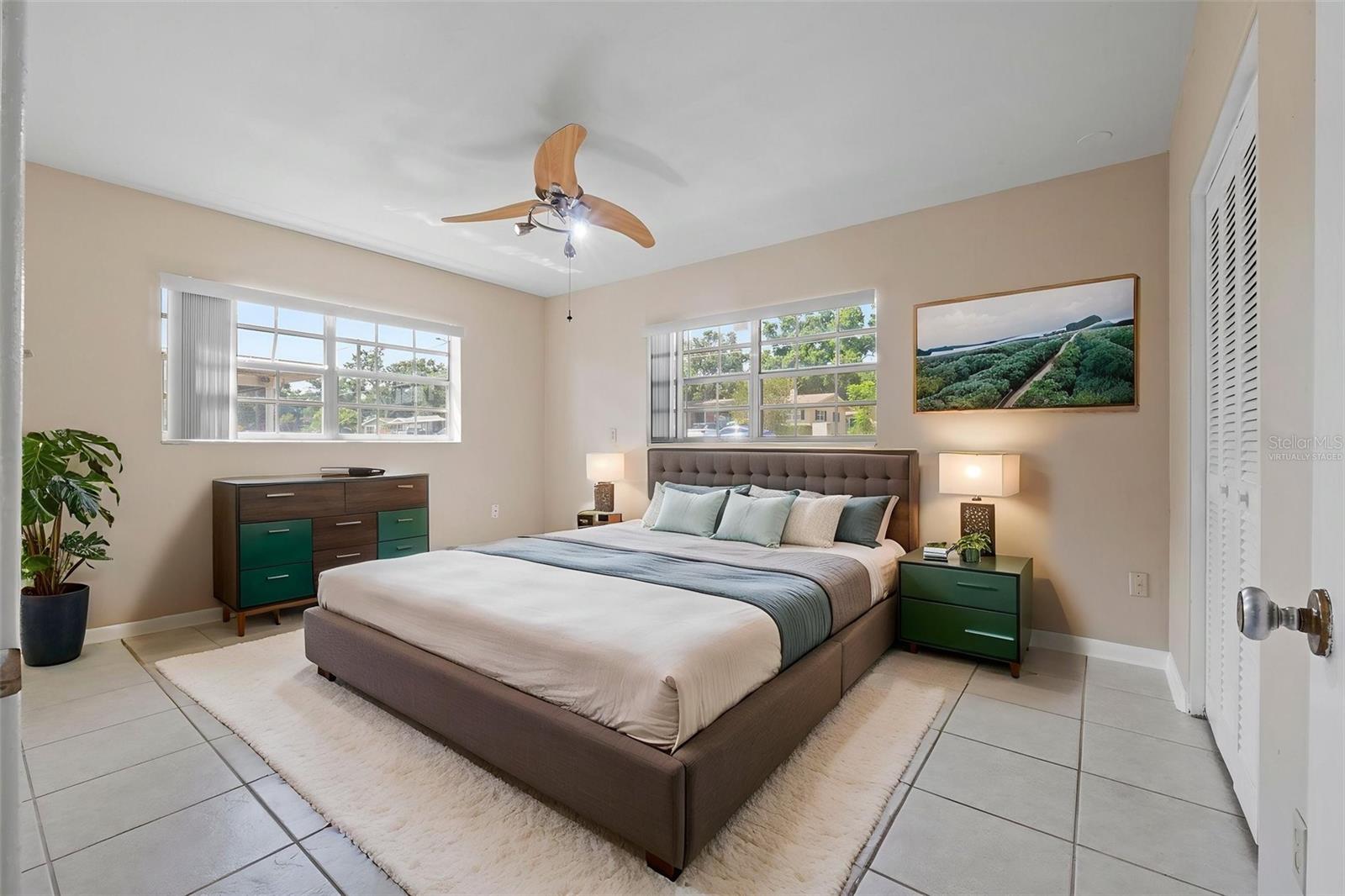 Listing photo id 25 for 1010 Biltmore Drive Nw