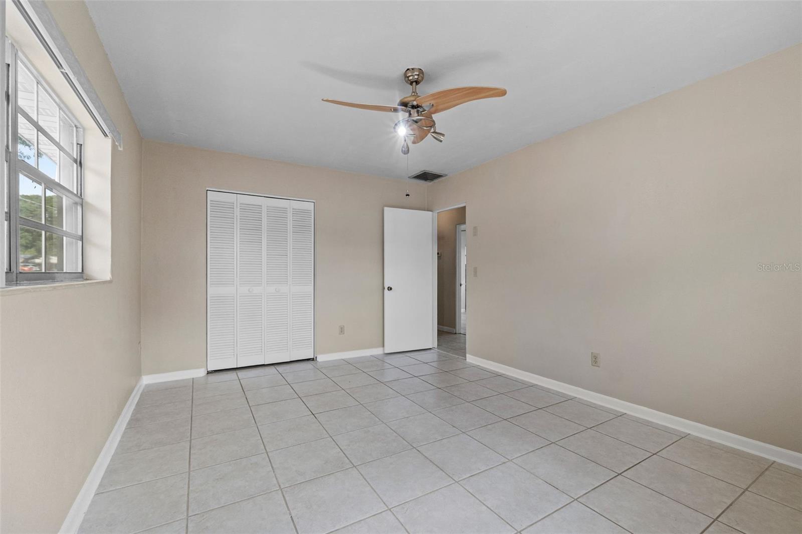 Listing photo id 27 for 1010 Biltmore Drive Nw