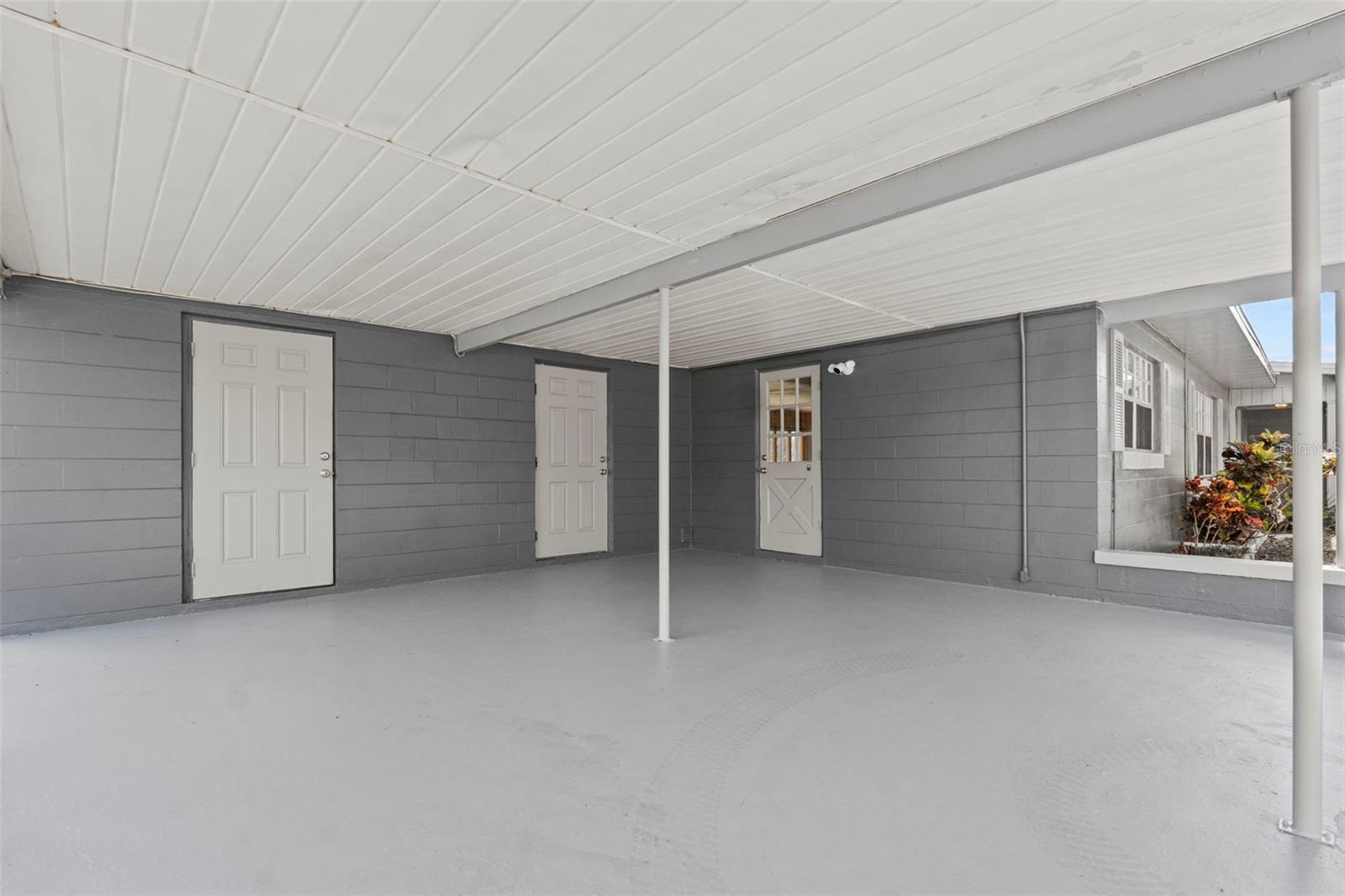 Listing photo id 36 for 1010 Biltmore Drive Nw