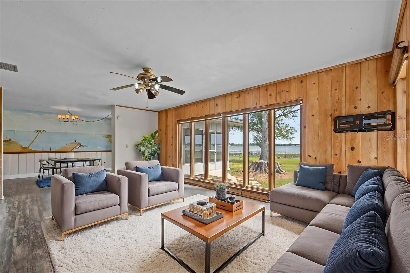 Listing photo id 5 for 1010 Biltmore Drive Nw