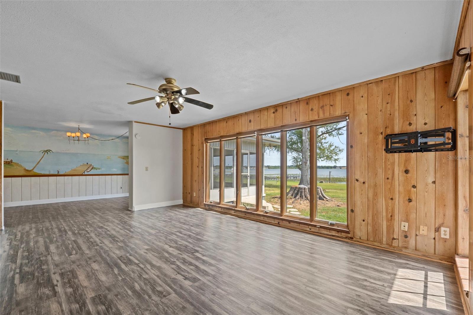 Listing photo id 6 for 1010 Biltmore Drive Nw
