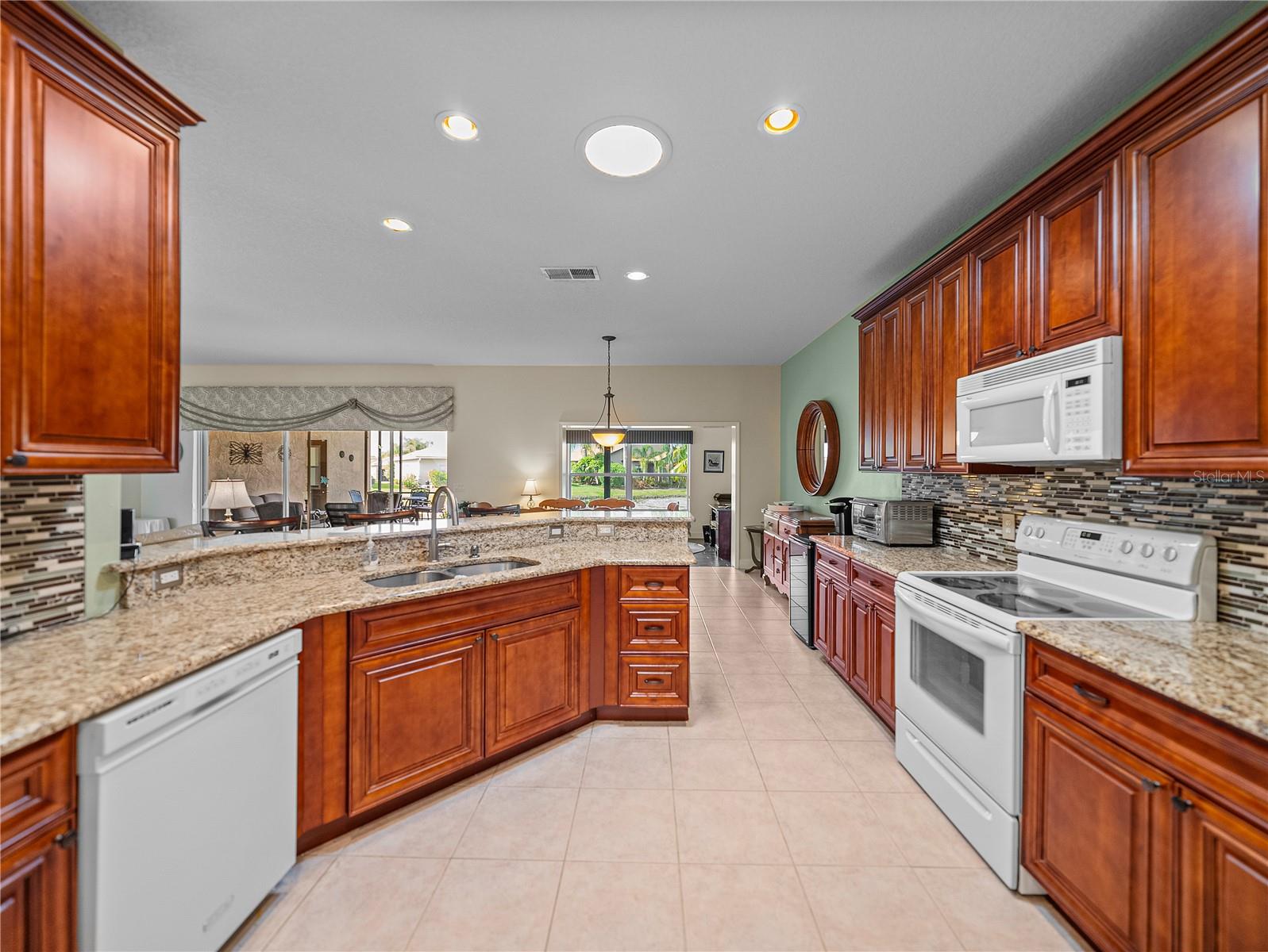 Image 31 of 100 For 4327 Gullane Drive