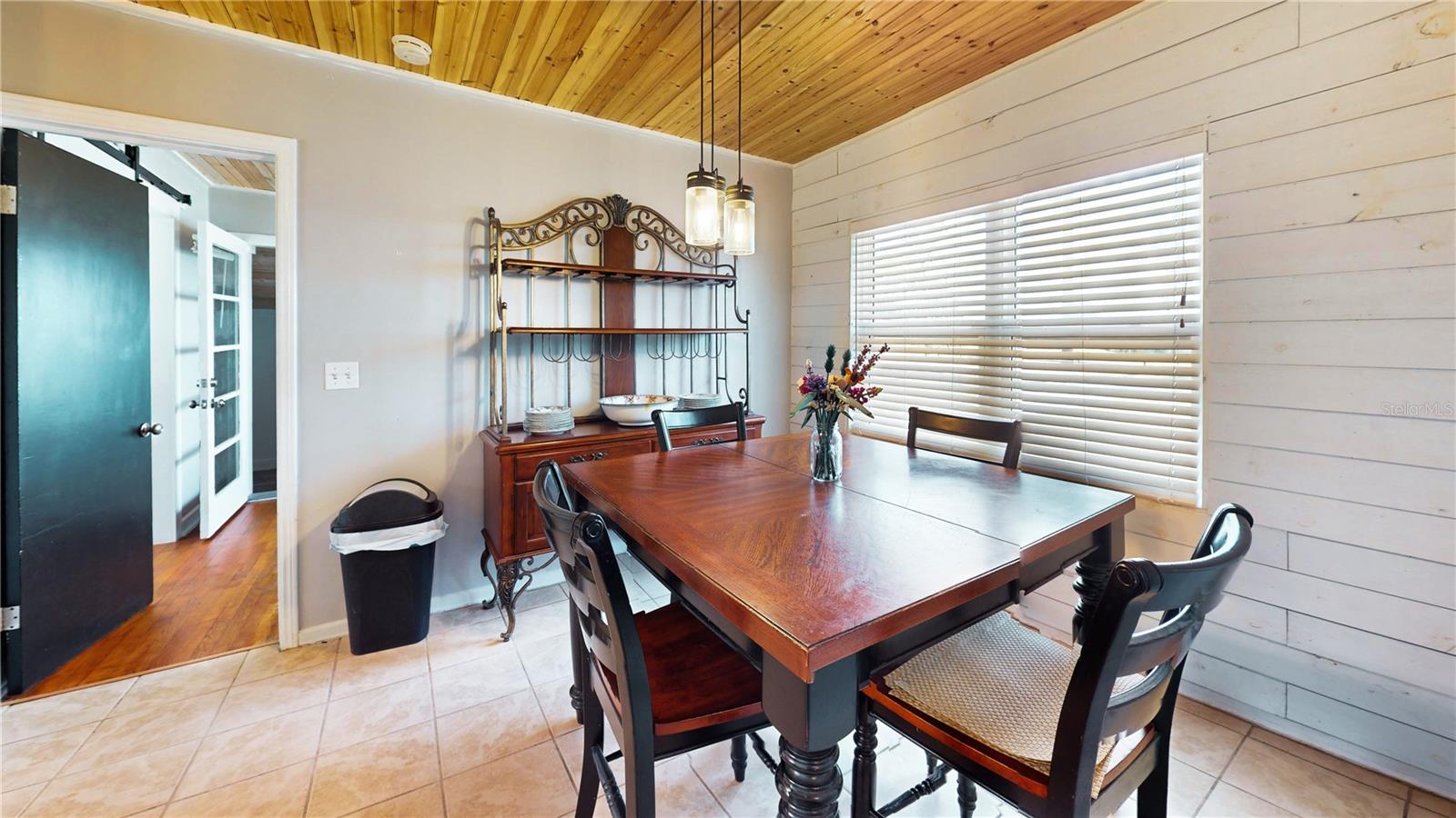 Image 10 of 76 For 1515 Lake Cannon Drive Nw