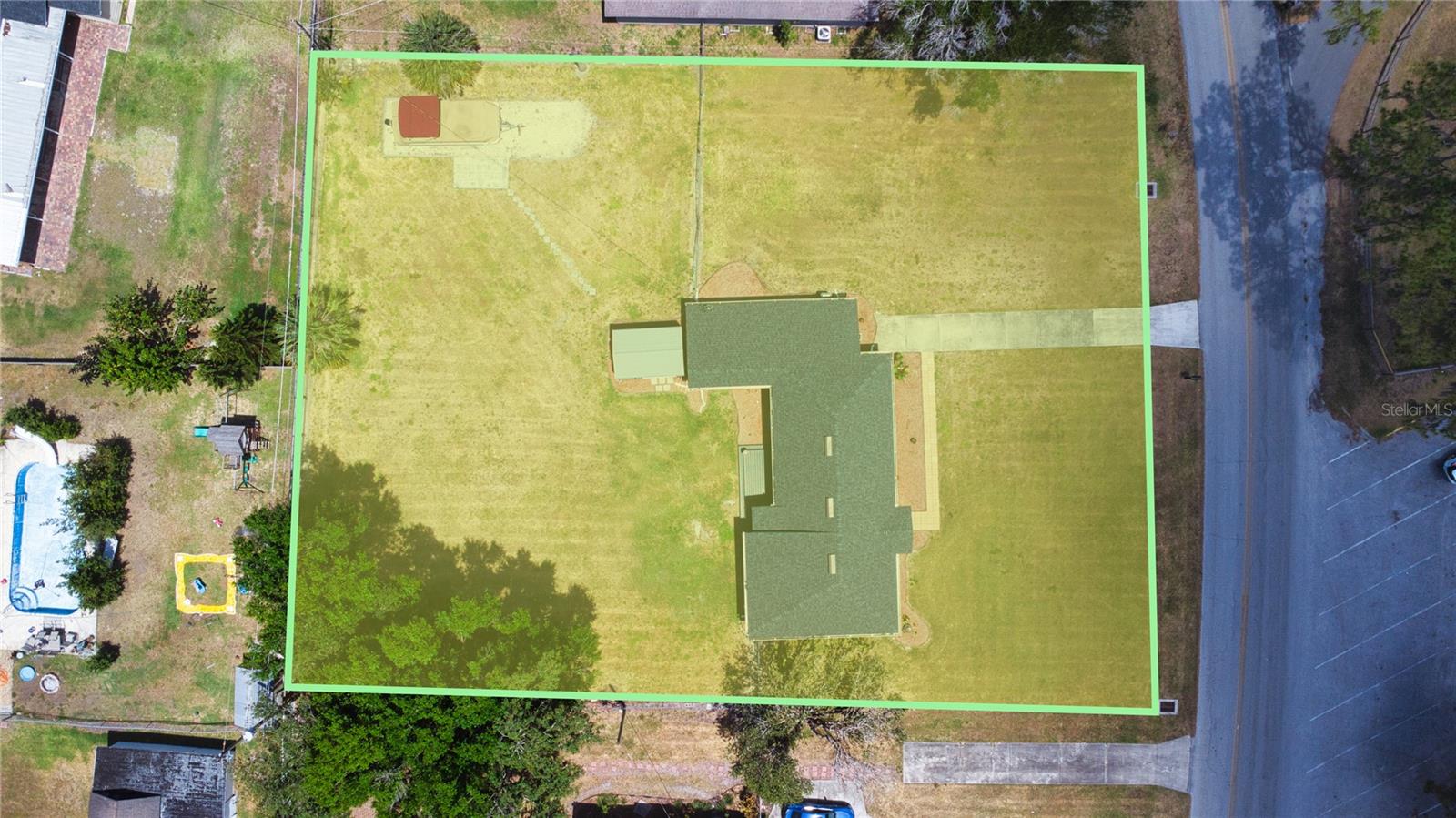 Image 3 of 76 For 1515 Lake Cannon Drive Nw