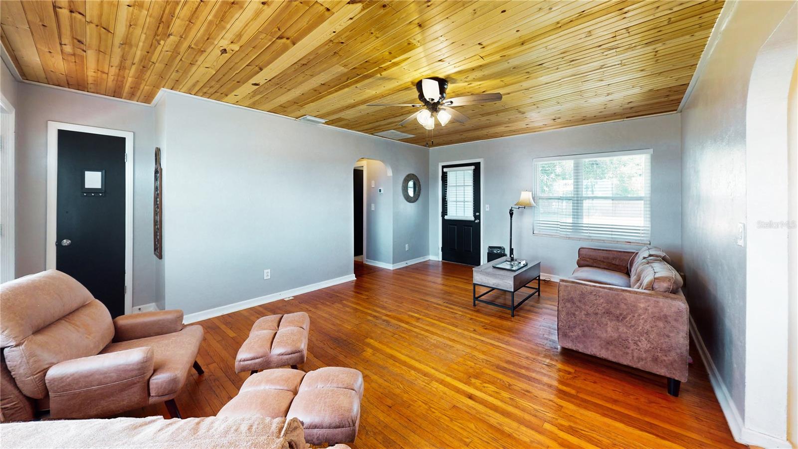 Image 4 of 76 For 1515 Lake Cannon Drive Nw