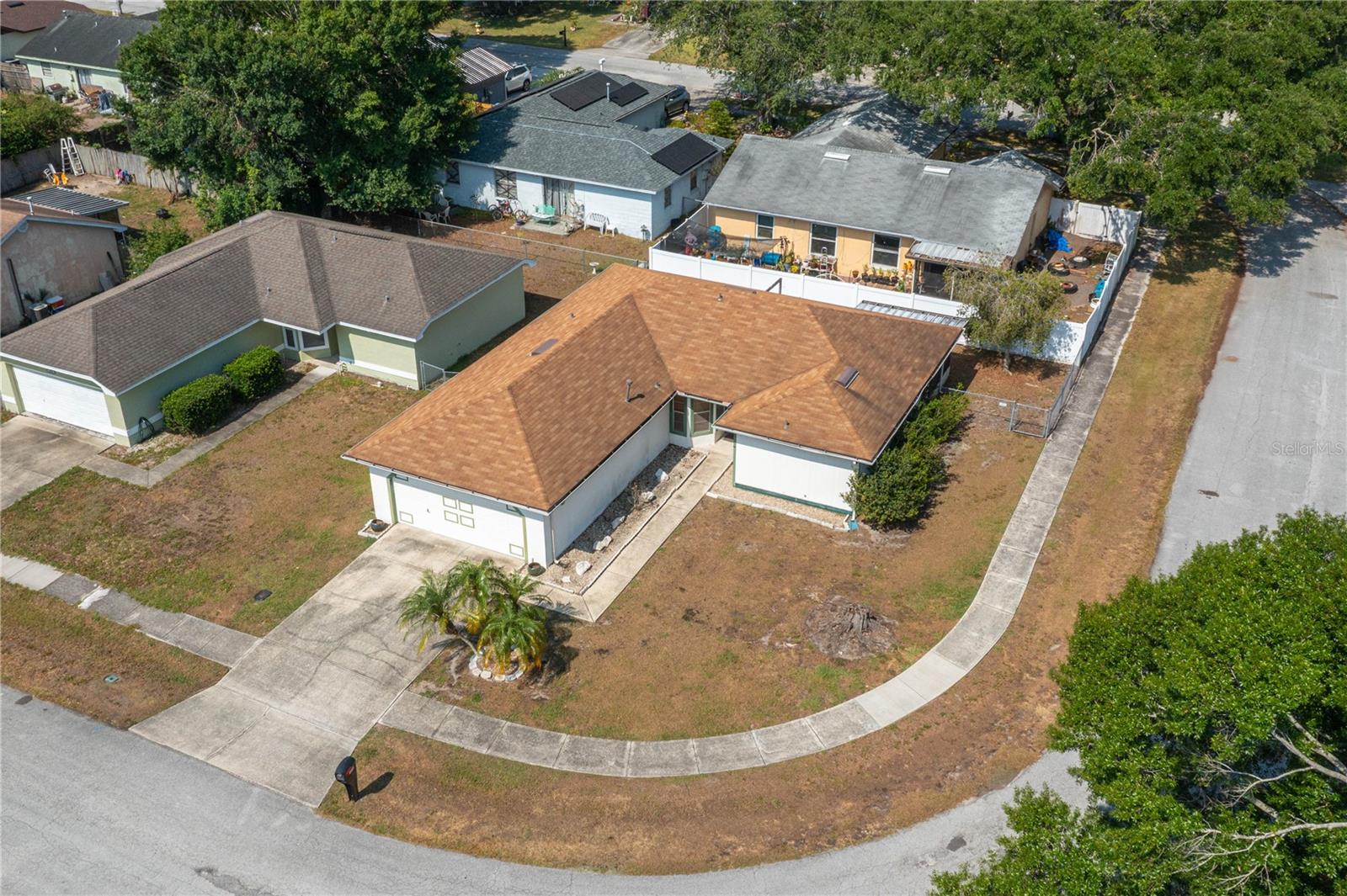 Image 3 of 27 For 1055 Sunshine Way Sw