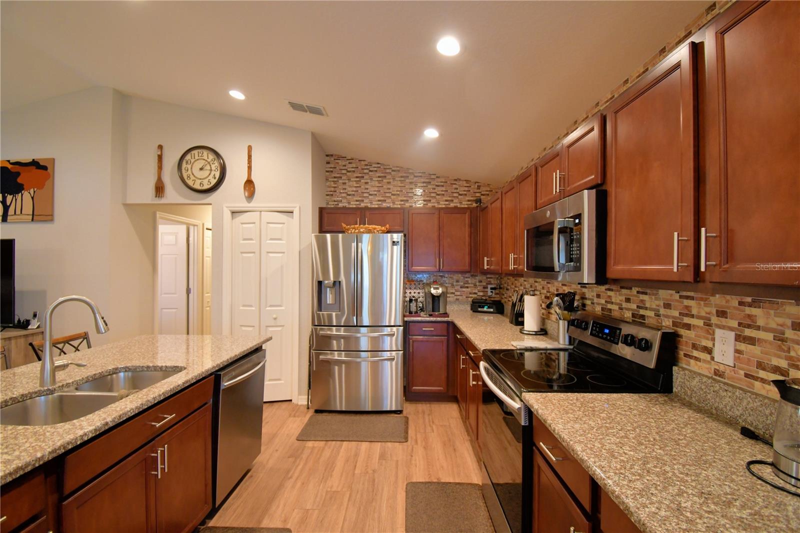 Image 13 of 26 For 710 Persian Drive
