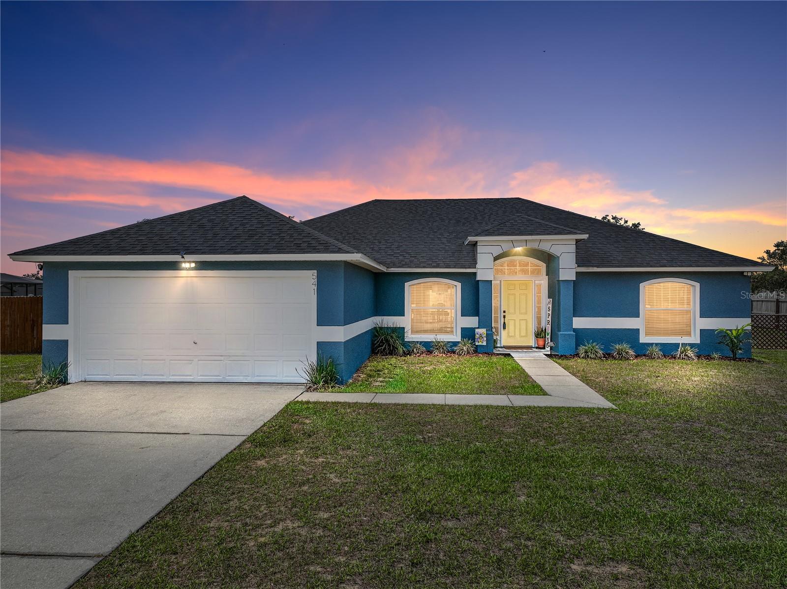 Image 6 of 66 For 541 Hatchwood Drive