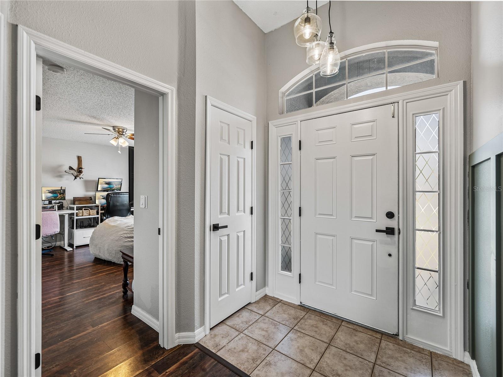 Image 8 of 66 For 541 Hatchwood Drive