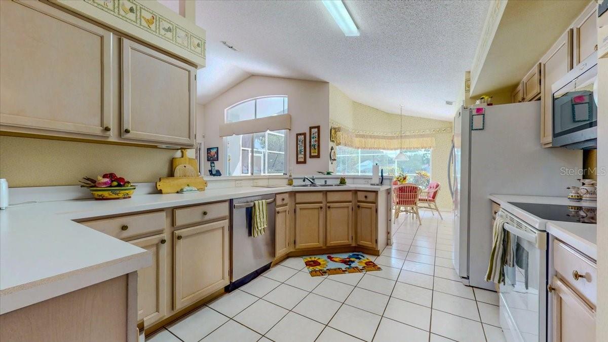Image 23 of 48 For 1902 Southern Dunes Boulevard