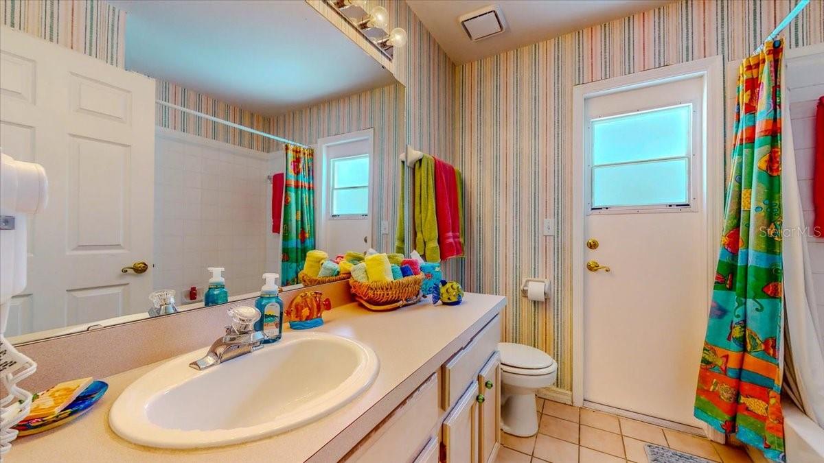 Image 35 of 48 For 1902 Southern Dunes Boulevard