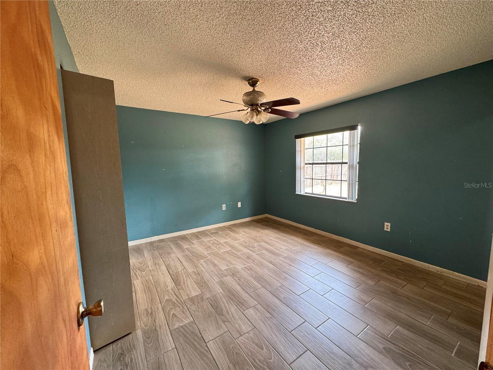 Image 12 of 19 For 4211 Sunny Land Drive