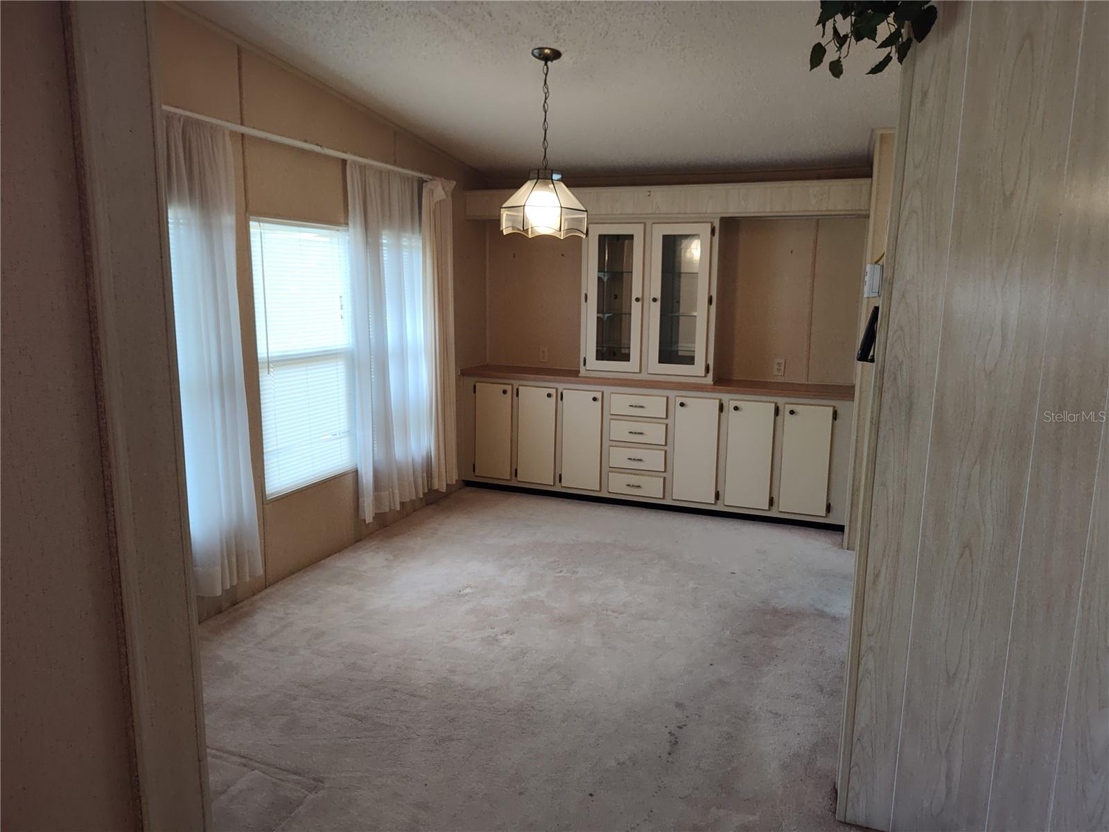 Image 4 of 12 For 418 Tivoli Park Drive
