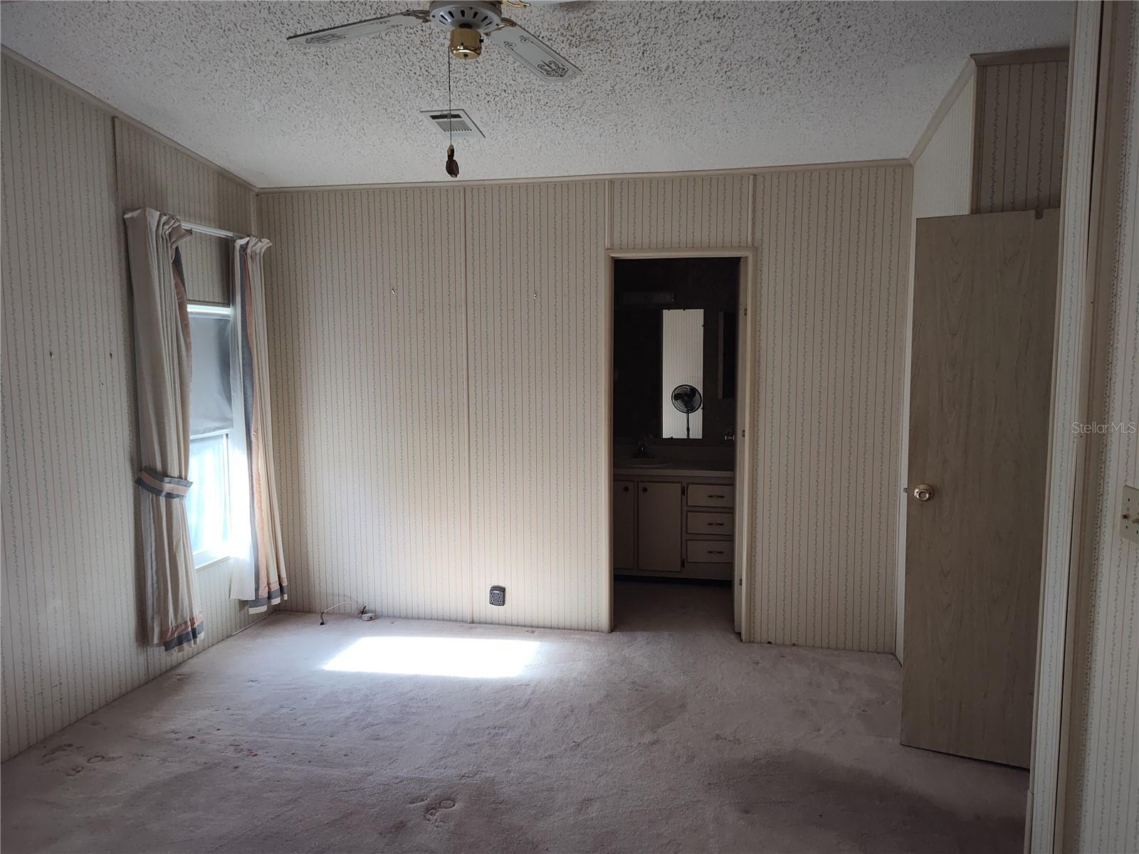 Image 9 of 12 For 418 Tivoli Park Drive