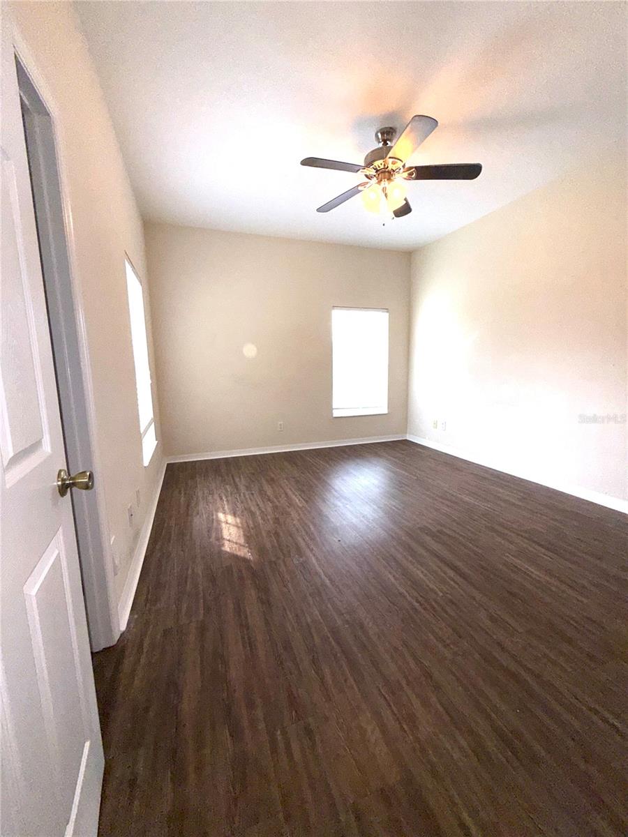 Image 8 of 11 For 1607 Eagle Pond Drive 1607