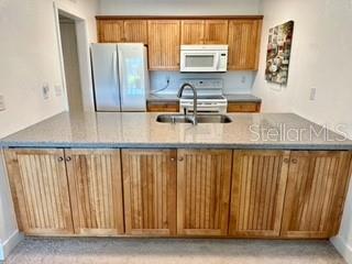 Image 21 of 39 For 133 Palm View Court 3513-4