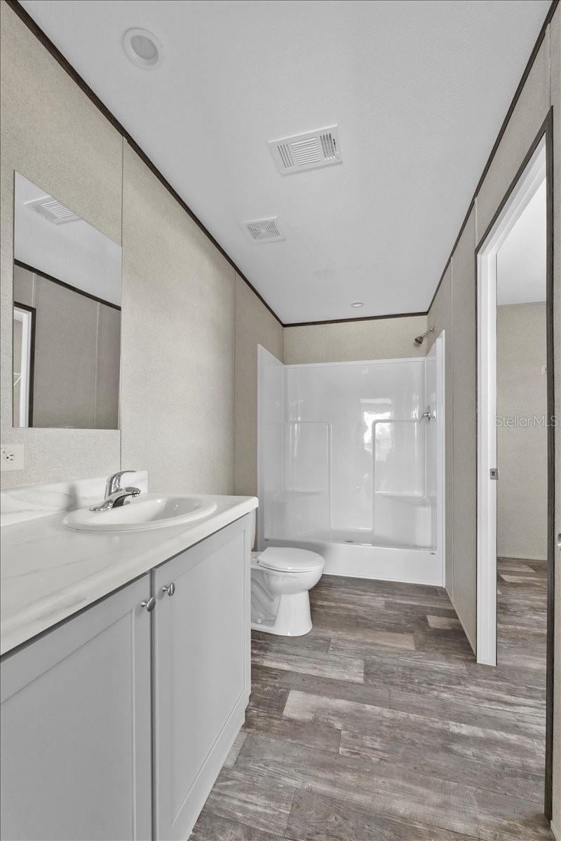 Image 21 of 26 For 1499 32nd Street Nw