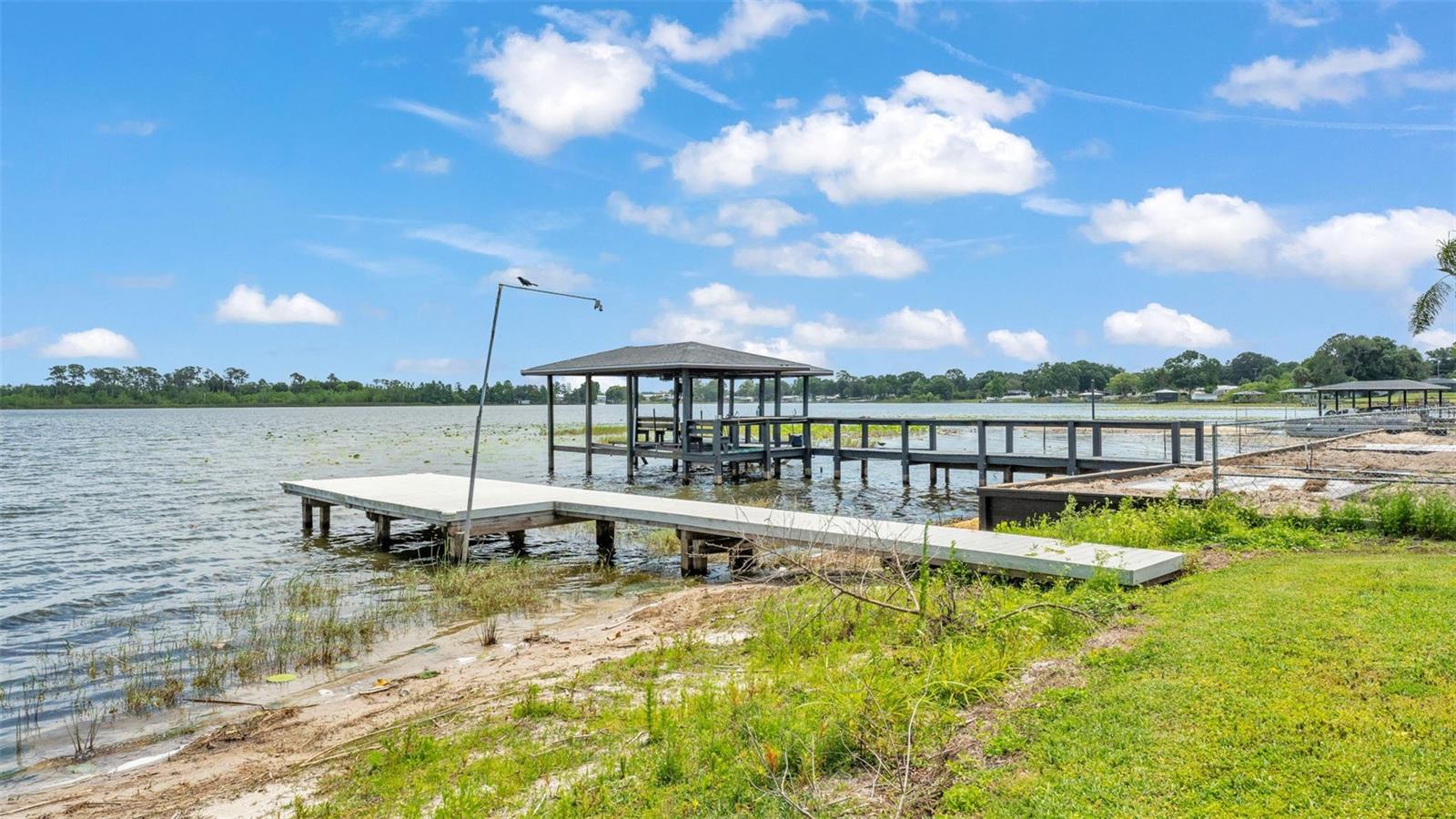Image 41 of 50 For 900 Lake Jessie Drive