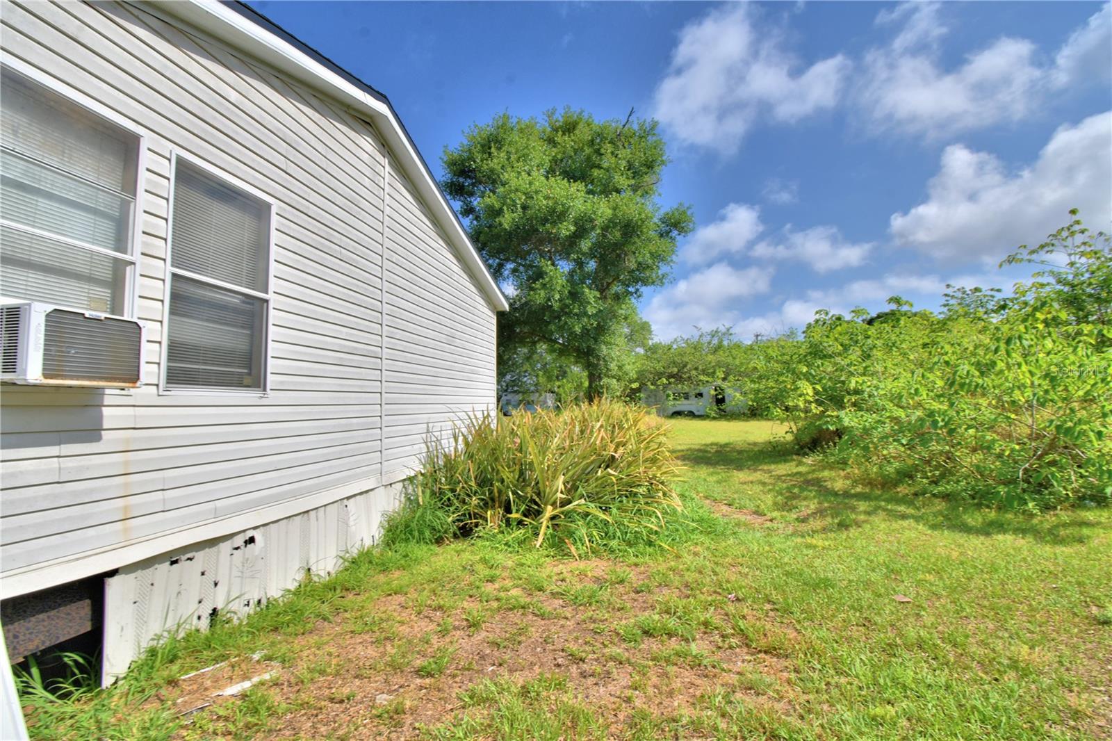 Image 41 of 76 For 1294 1-2 38th Street Nw