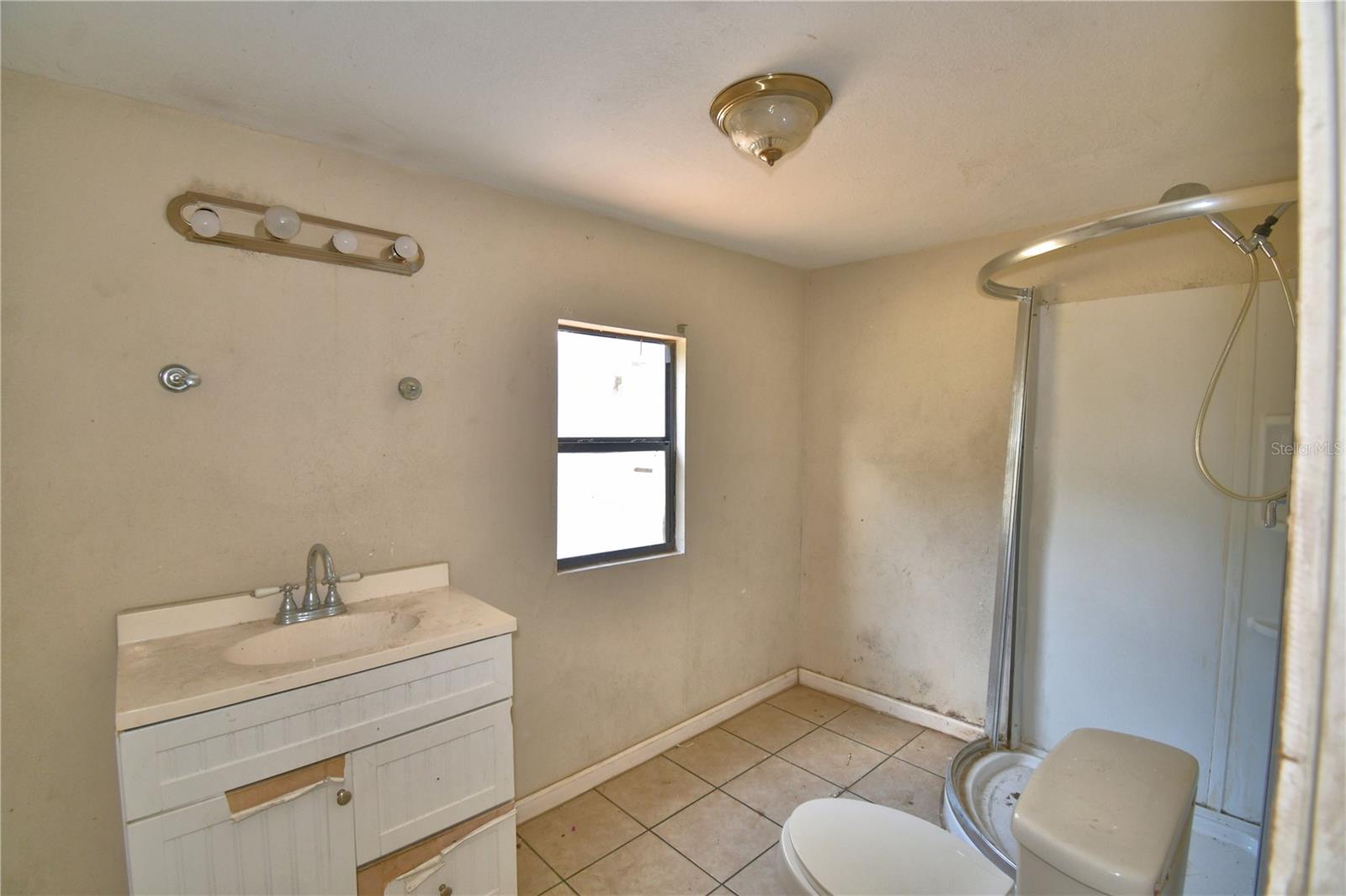Image 55 of 76 For 1294 1-2 38th Street Nw