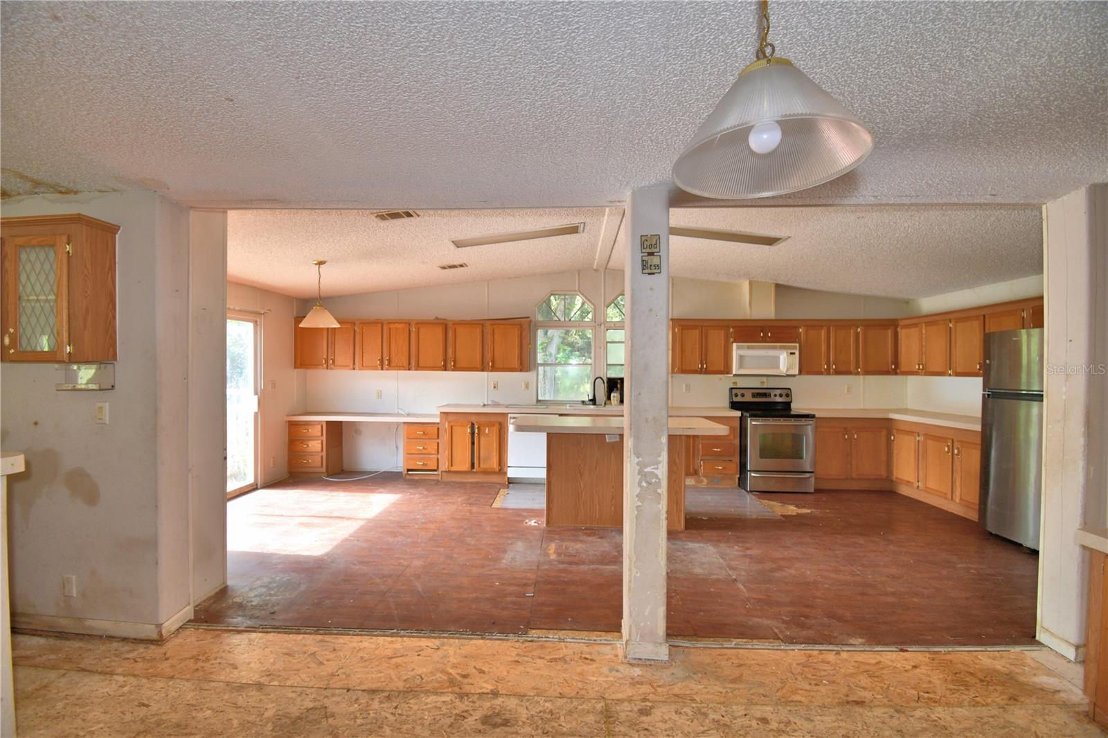 Image 7 of 76 For 1294 1-2 38th Street Nw