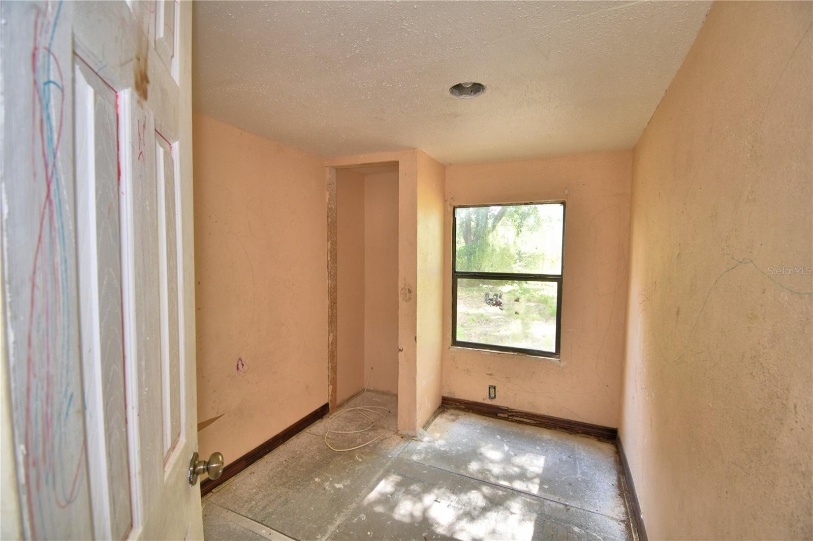 Image 71 of 76 For 1294 1-2 38th Street Nw