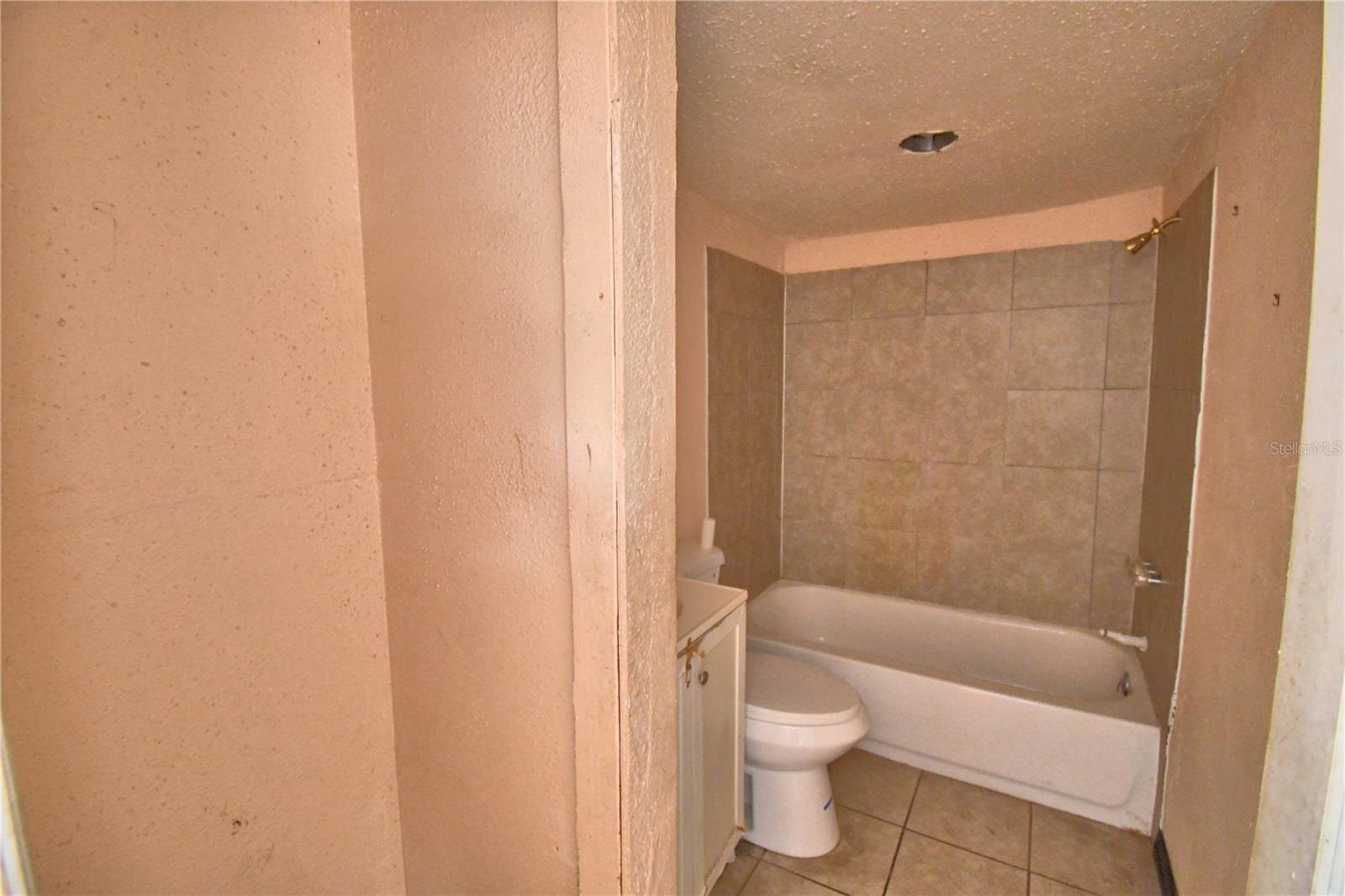 Image 72 of 76 For 1294 1-2 38th Street Nw