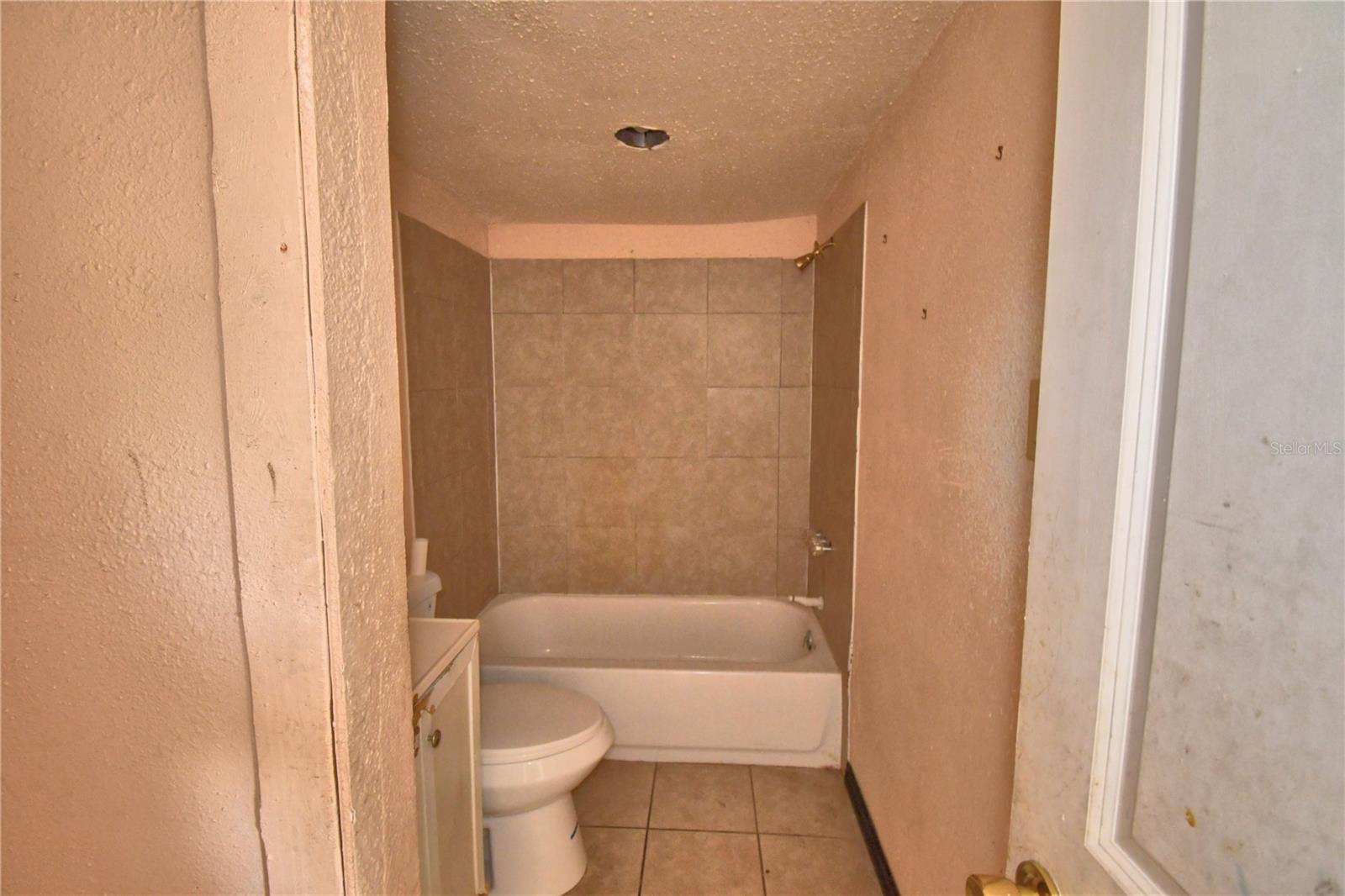 Image 73 of 76 For 1294 1-2 38th Street Nw