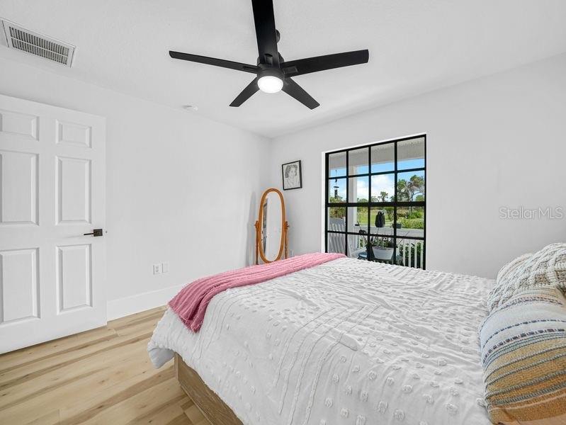 Image 21 of 37 For 1850 Lake Reedy Boulevard