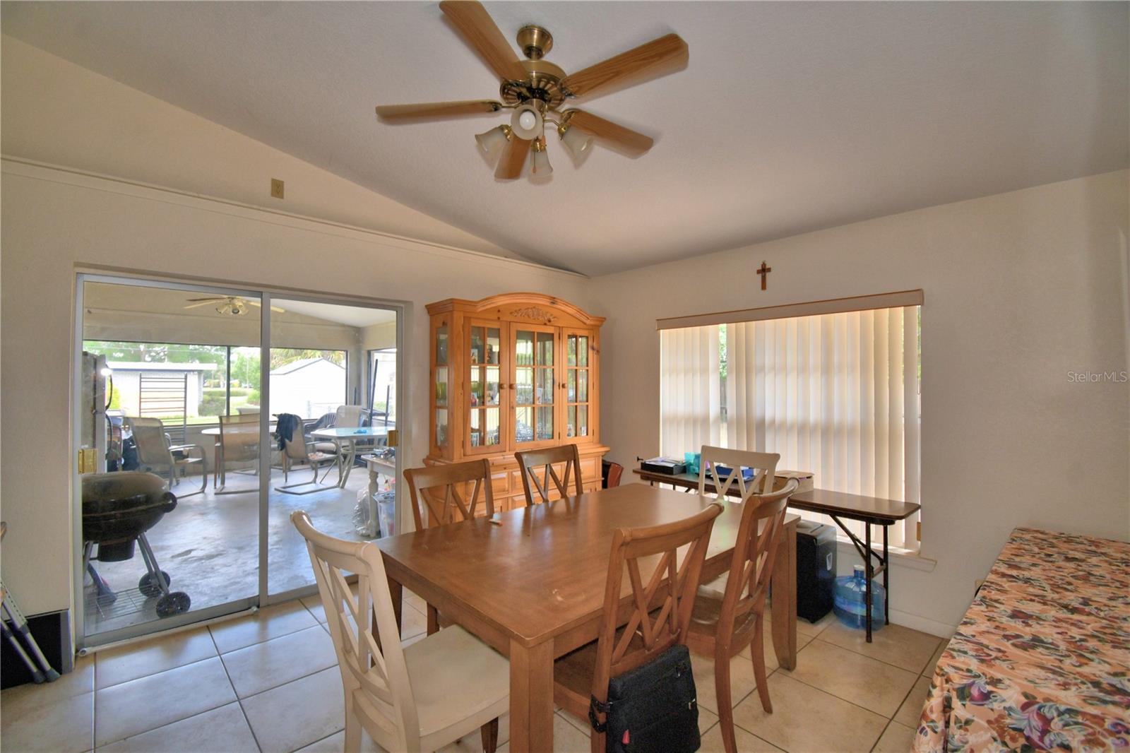 Image 11 of 26 For 780 Oleander Drive Se