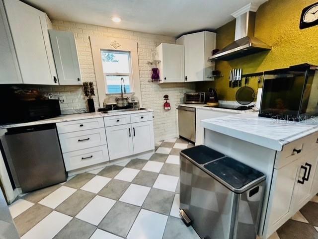 Image 7 of 24 For 195 Vine Street