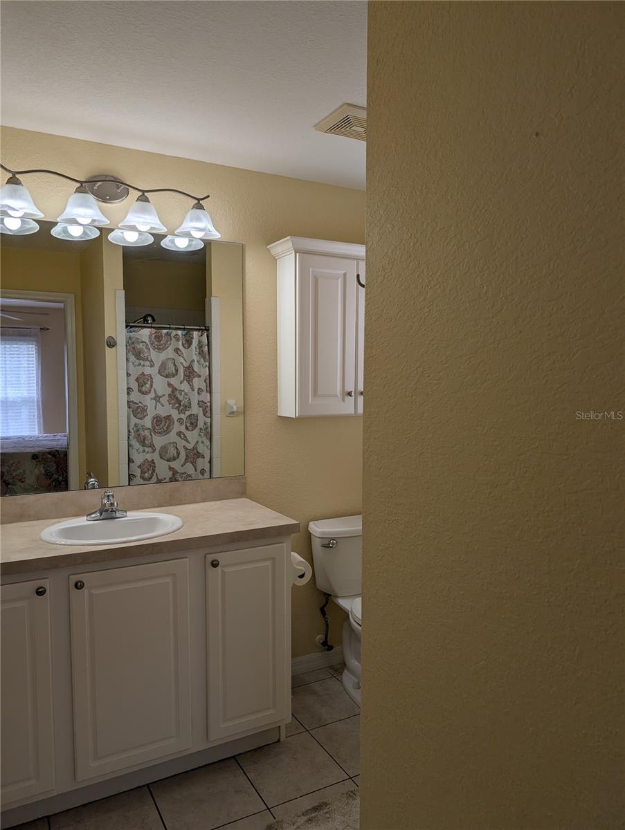 Image 12 of 49 For 4488 Turnberry Lane