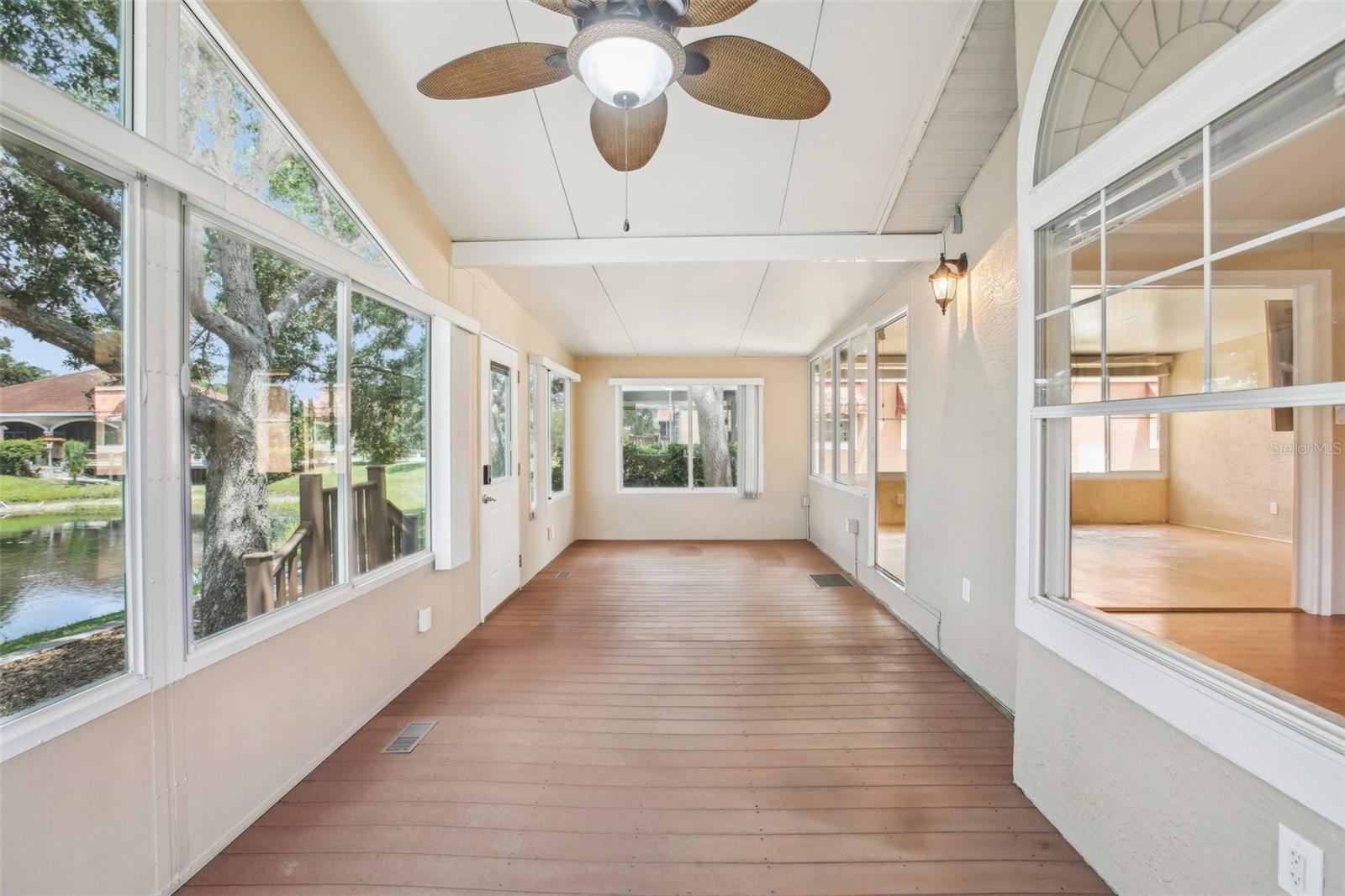 Listing photo id 22 for 6621 La Mesa Road