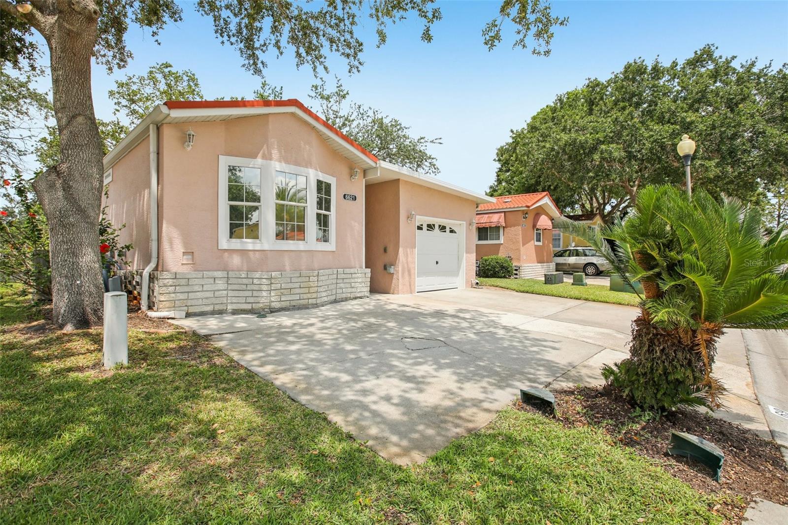 Listing photo id 35 for 6621 La Mesa Road