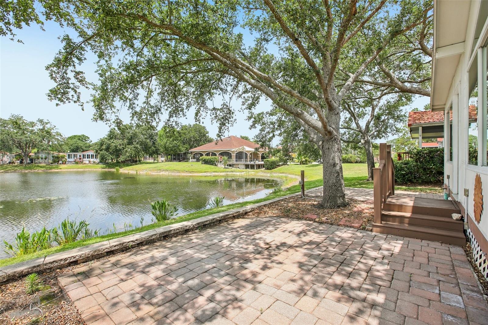 Listing photo id 2 for 6621 La Mesa Road