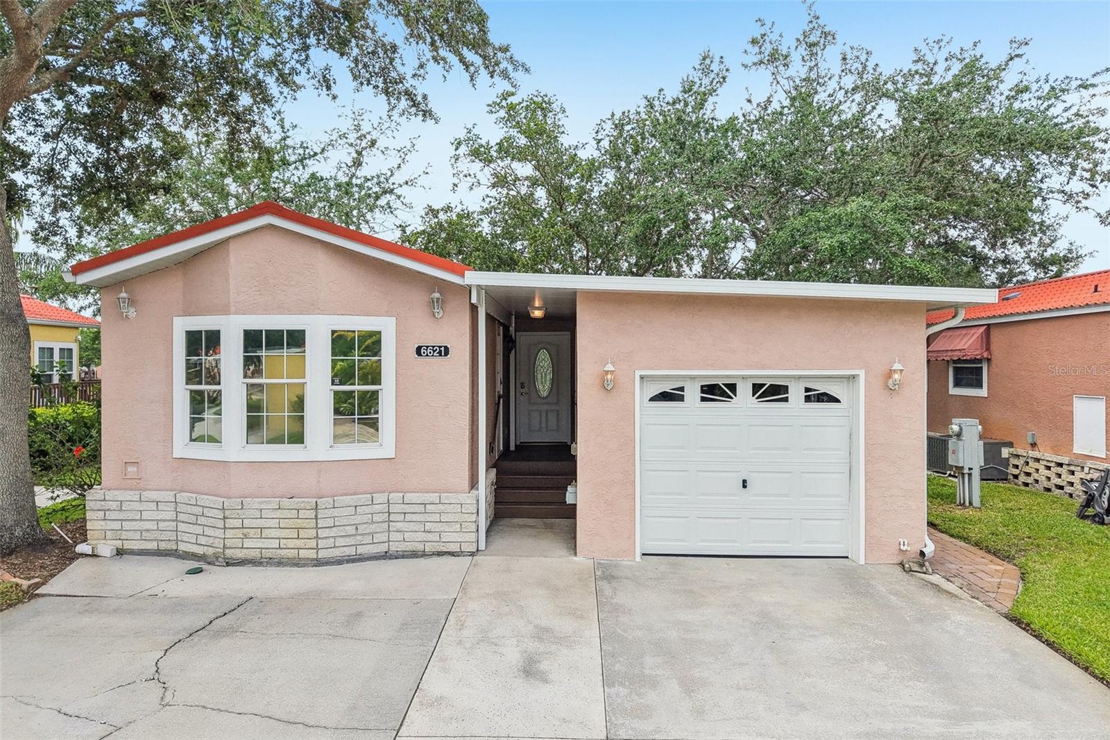 Listing photo id 38 for 6621 La Mesa Road