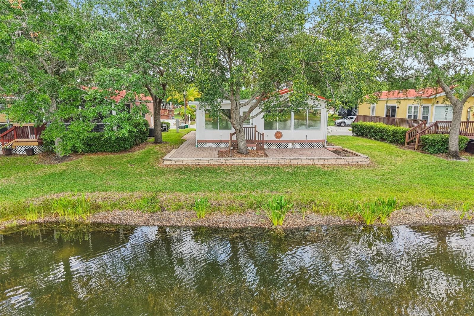 Listing photo id 41 for 6621 La Mesa Road