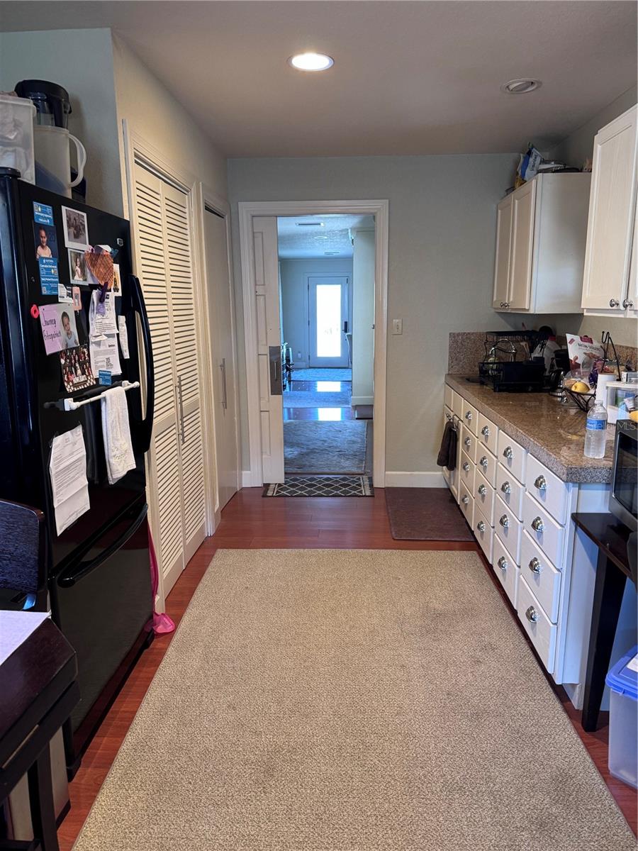 Image 17 of 25 For 836 41st Avenue N