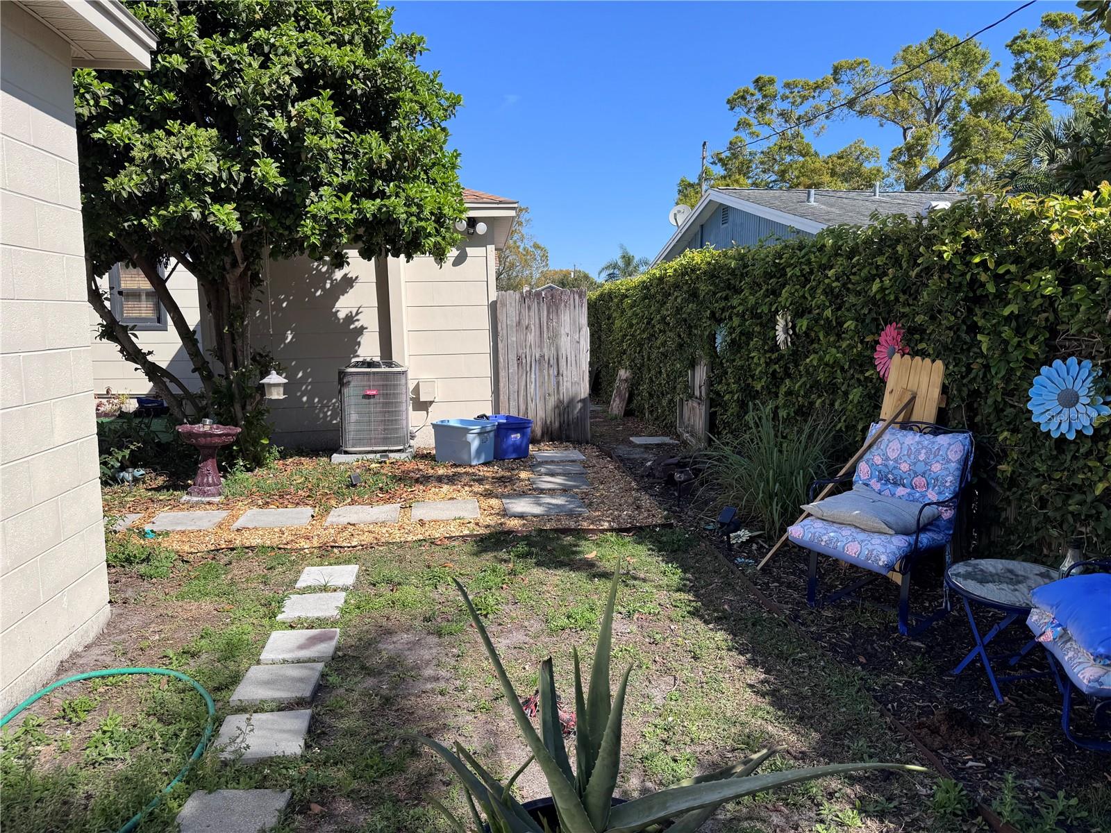 Image 20 of 25 For 836 41st Avenue N