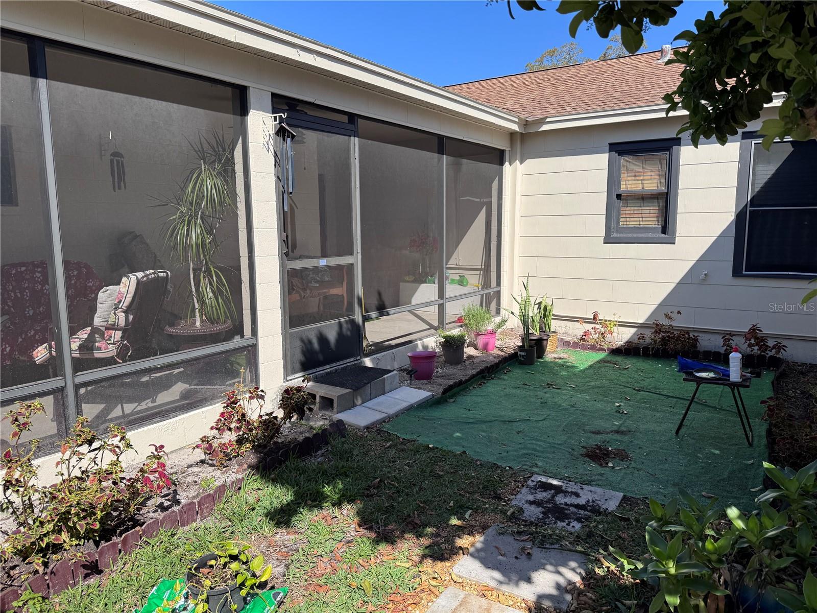 Image 22 of 25 For 836 41st Avenue N